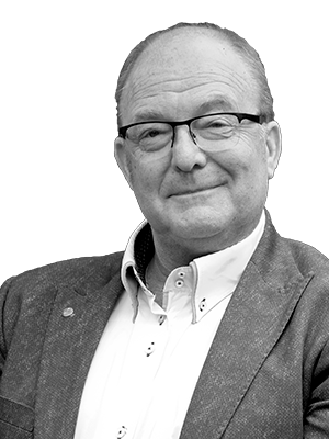Associate Partner Bert KrijnenBert